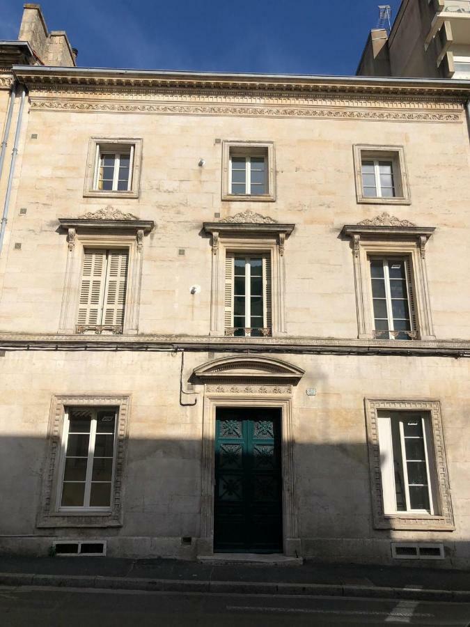 Le Marvel Centre La Breche Wifi Vue Jardin Apartment Niort Exterior photo